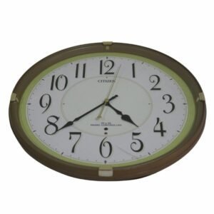 ساعة قديمة من سيتزن دائرية