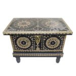 ماندوس (صندوق خشبي تراثي)-متوسط