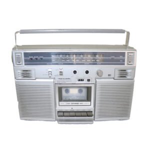 مسجل كاسيت قديم من ريلاستيك 14-777 راديو ستيريو