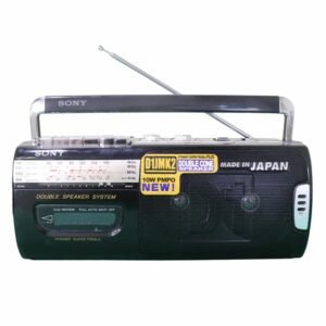 مسجل كاسيت من سنوني ياباني