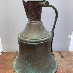 ابريق نحاسي قديم جدا حجم كبير