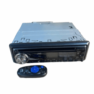 مسجل السيارة مخزن غير مستخدم ابدا مع البوكس صناعة اندونيسية في شركة يابانية