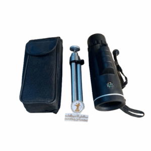 دوربين مخزن بحالة ممتازة مع جميع الملحقات