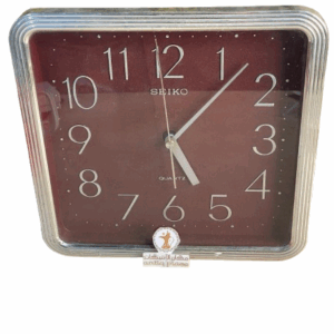 ساعة حائط من سيكو بحالة ممتازة شغالة % 100 بارتفاع 23 سم